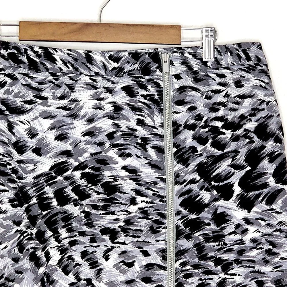 Talbots Gray Black Straight Skirt NWT $119 Animal Print 2-Way Front Zip